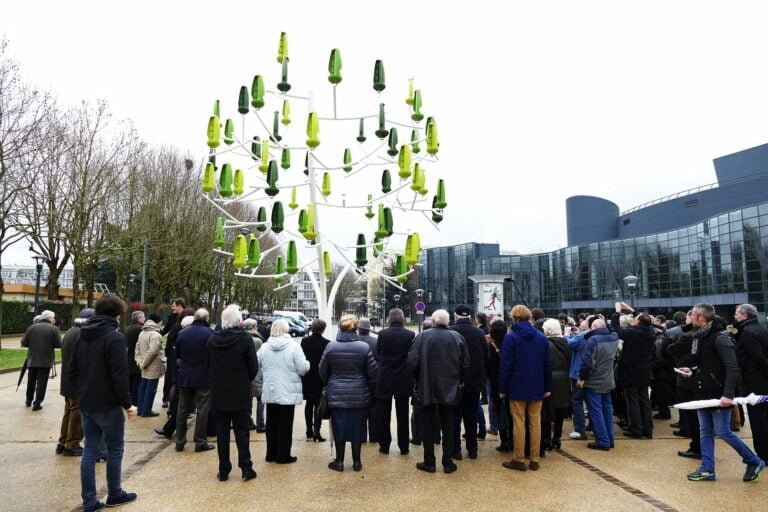 Inauguration de l'Arbre à Vent NewWind à Vélizy - Mars 2016