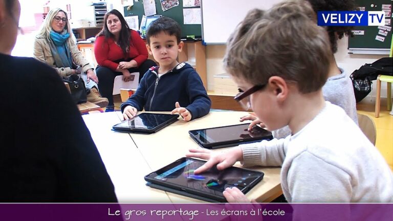 Des écrans à l'école